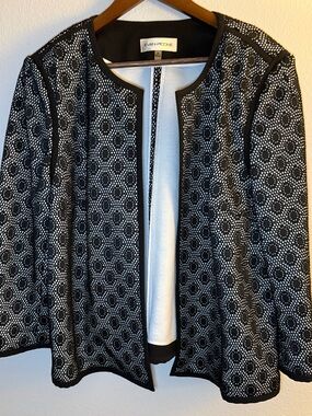 Evan Picone Black and White Open-Front Knit Jacket
